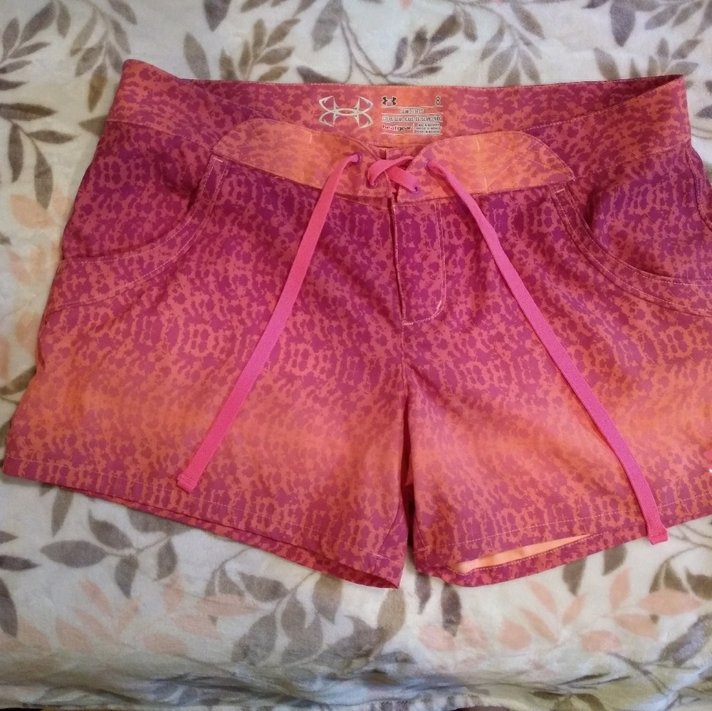 Under Armour semi-fitted size 8 shorts